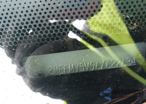 2006 Mercury Grand Marquis Ls from USA, damaged, VIN 2MEFM75V96X622634